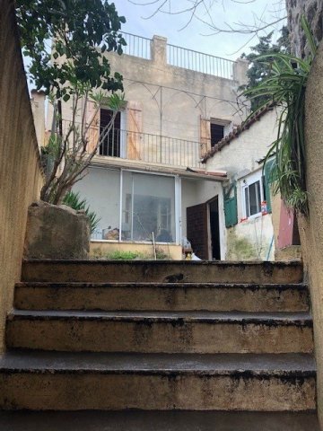 Vente Maison  4 pices - 72m 13003 Marseille